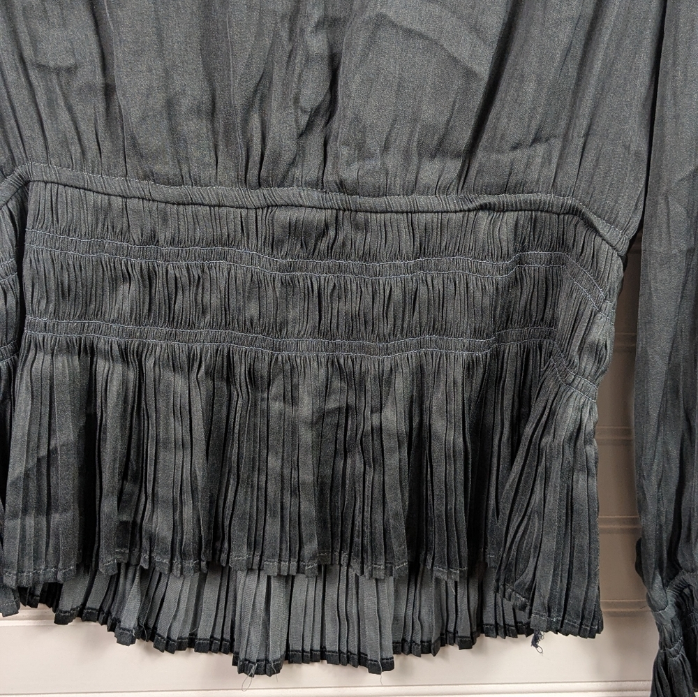 Catherine Malandrino Satin Blouse Gray Long Sleeve Smocked Peplum Waist Size PP - Picture 6 of 10